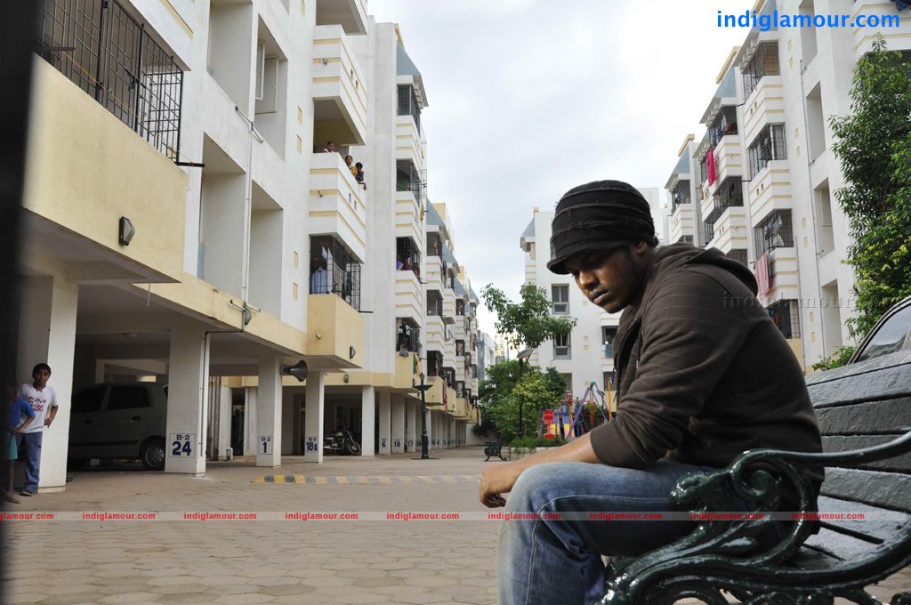 18 vayasu Movie hd photo