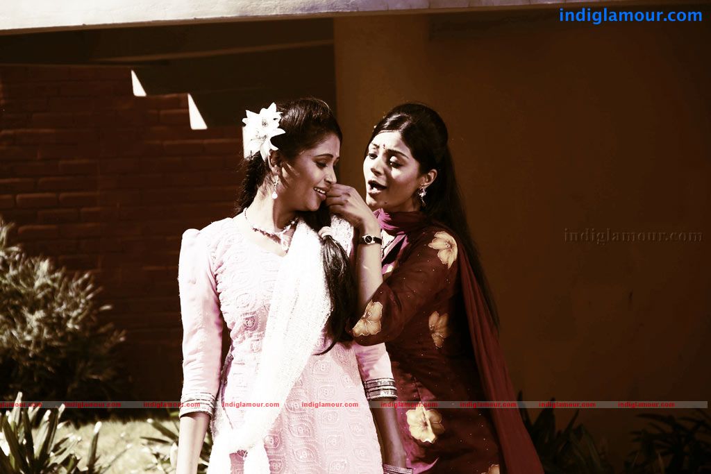 Ambuli Movie hd photo
