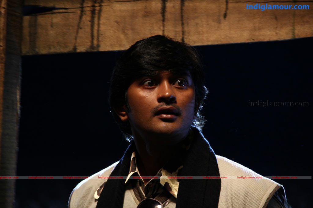 Ambuli Movie hd photo