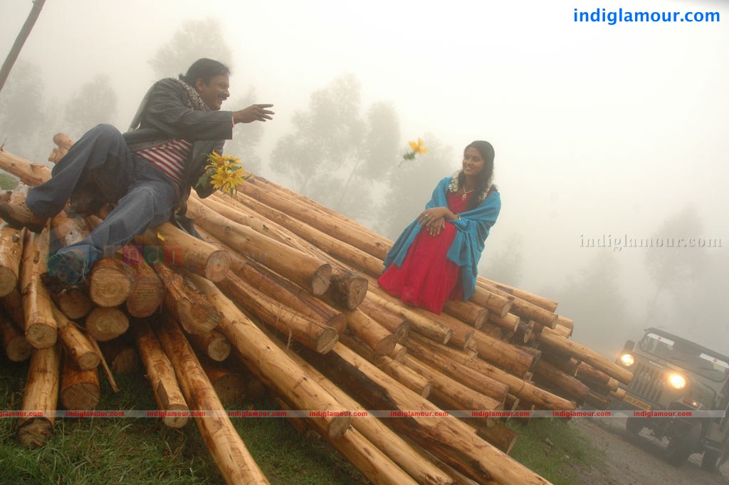 Kadhalai Kadhalikkiren Movie hd photo