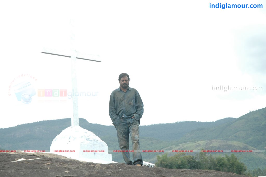 Kadhalai Kadhalikkiren Movie hd photo