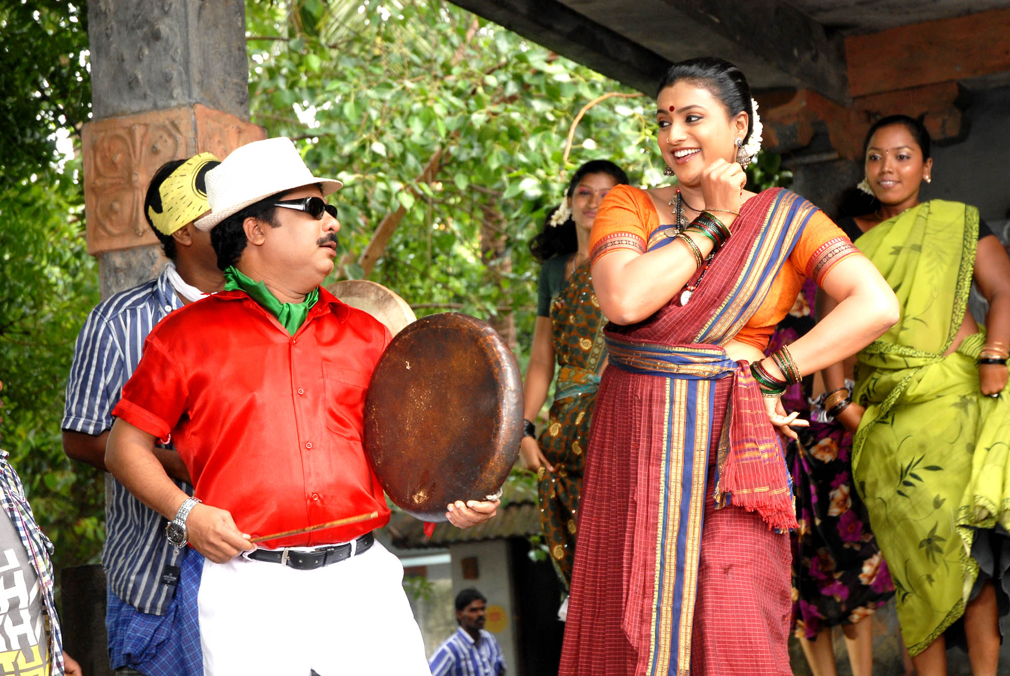 Vettaiyadu Movie hd photo