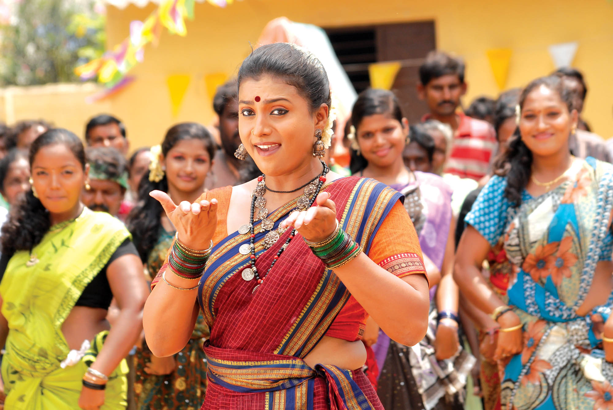 Vettaiyadu Movie hd photo