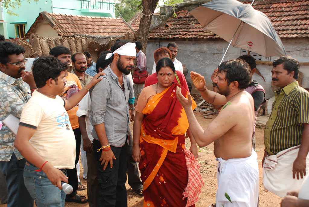 Petchiyakka Marumagan Movie hd photo