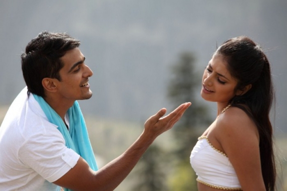 Thulli Ezhunthathu Kadhal Movie hd photo