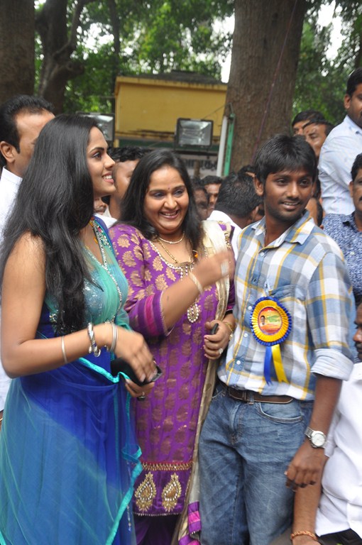 Annakodiyum Kodiveeranum Movie hd photo
