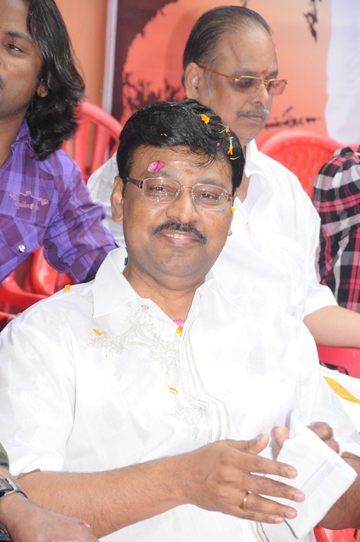 Annakodiyum Kodiveeranum Movie hd photo