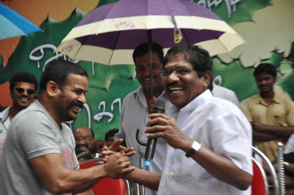 Annakodiyum Kodiveeranum Movie hd photo