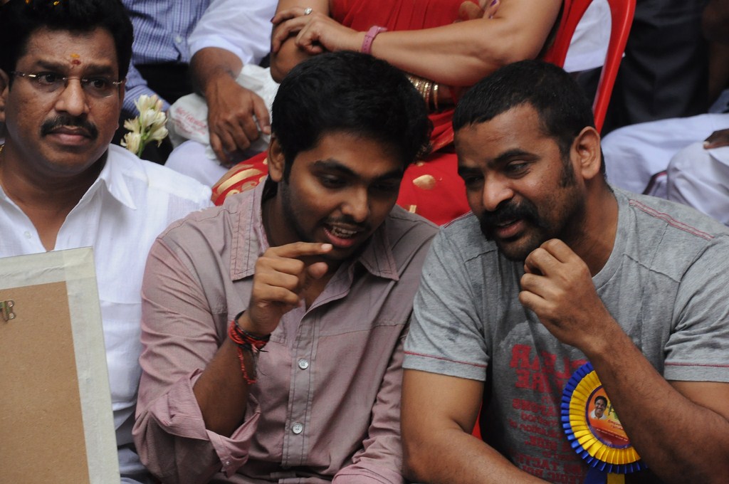 Annakodiyum Kodiveeranum Movie hd photo