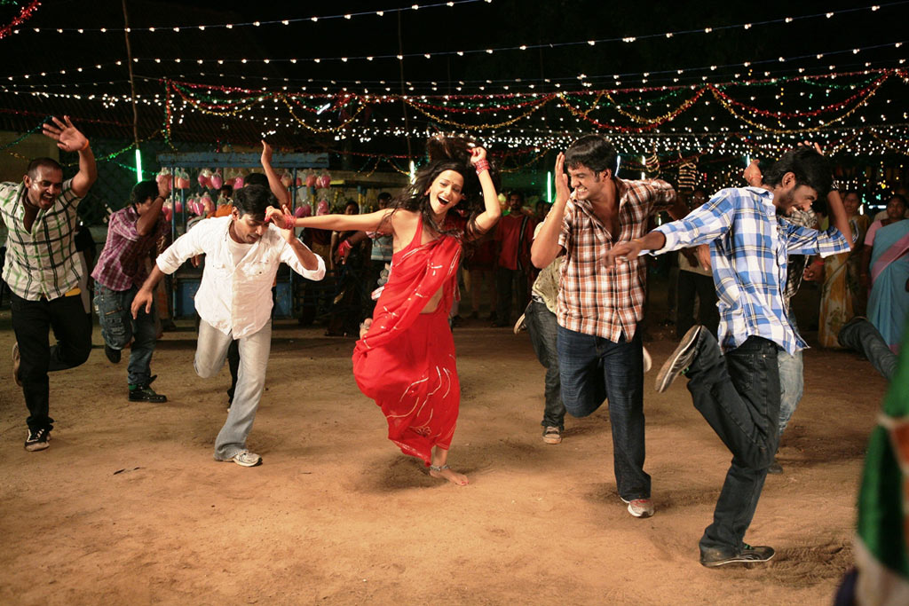Mayanginen Thayanginen Movie hd photo