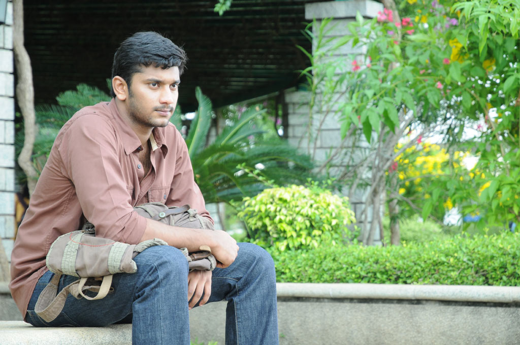 Mouna Guru Movie hd photo