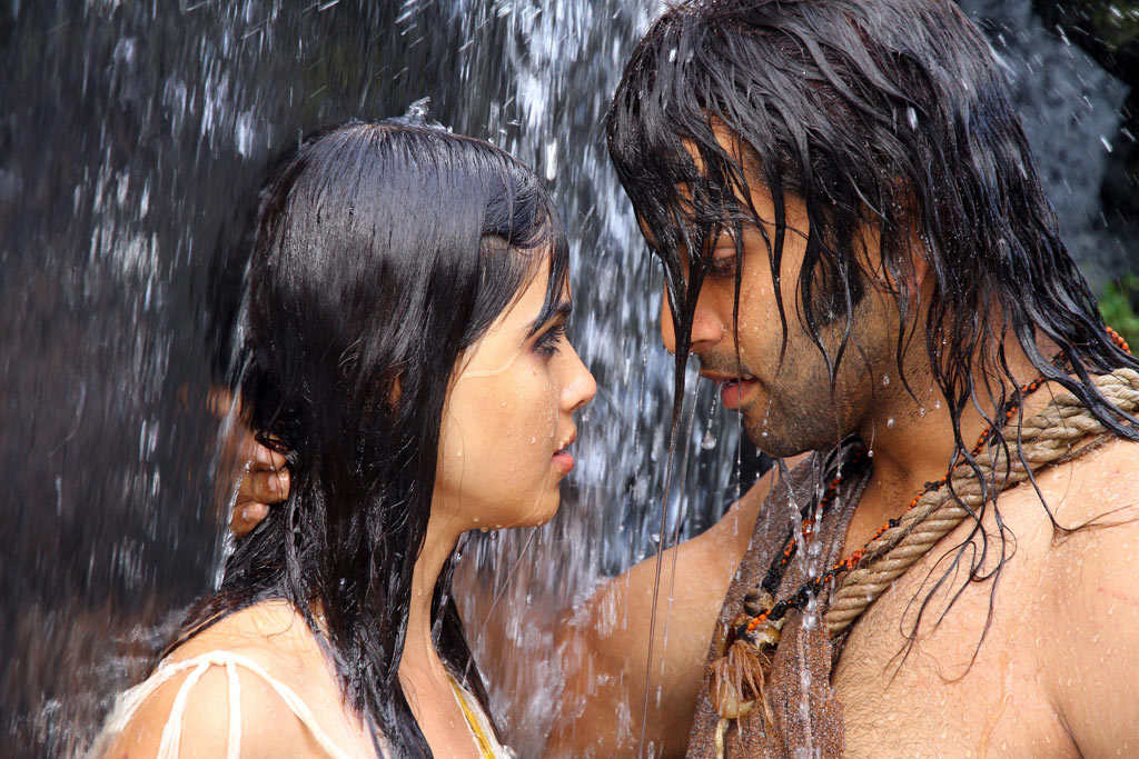 Urumi Tamil Movie Movie hd photo