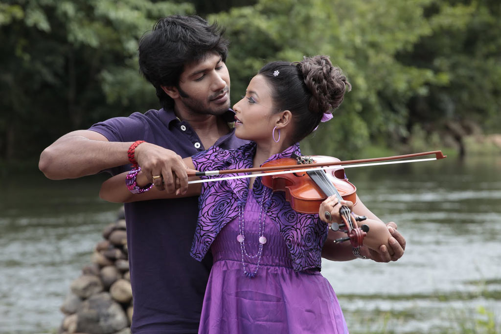 Mahaan Kanakku Movie hd photo