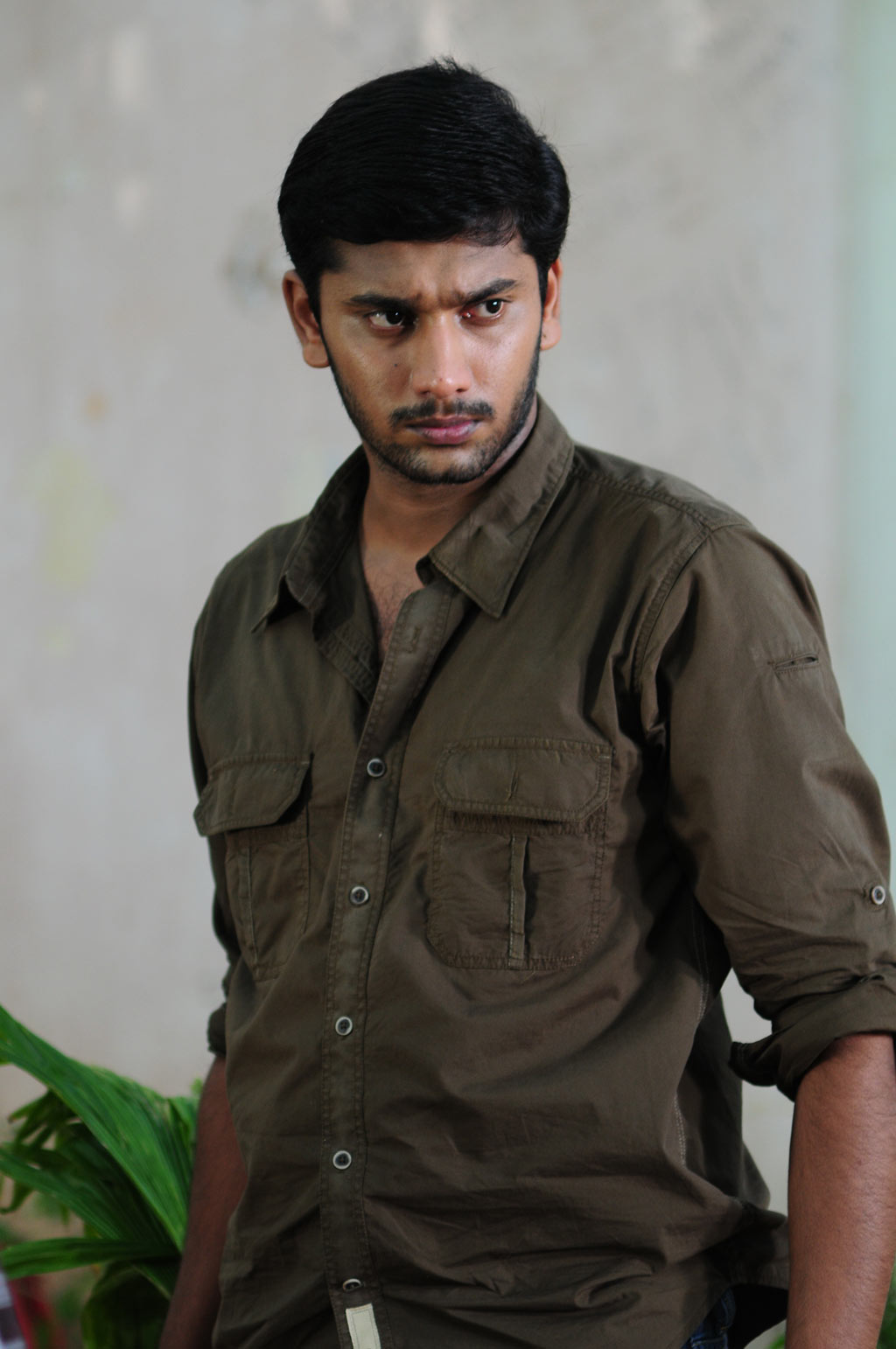 Mouna Guru Movie hd photo