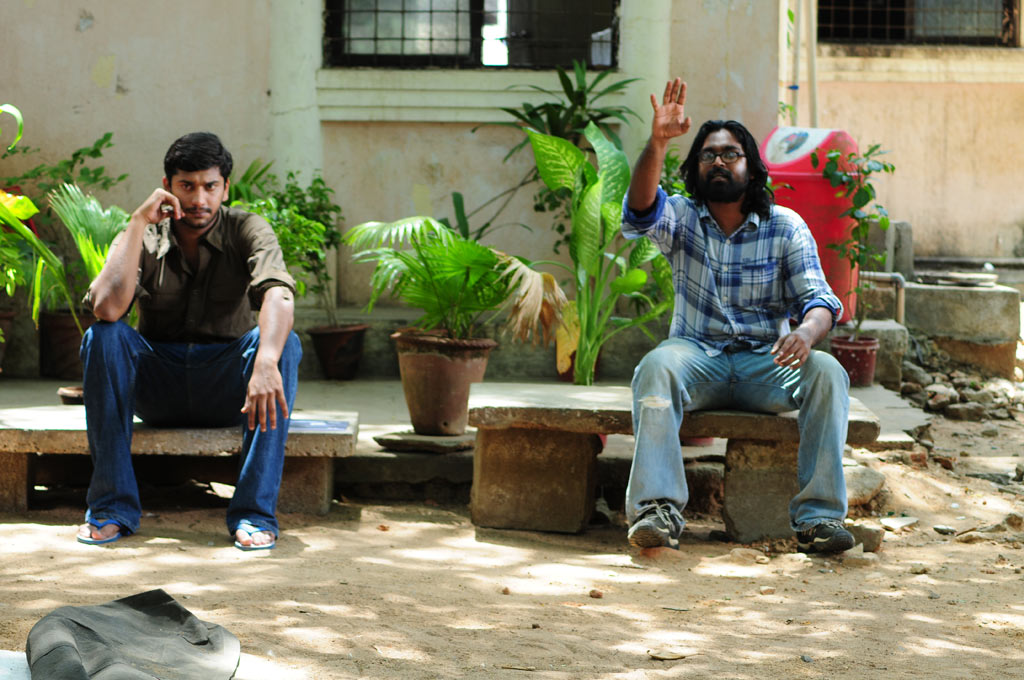 Mouna Guru Movie hd photo