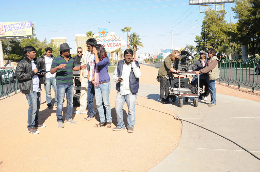 Muppoluthum Un Karpanaigal Movie hd photo