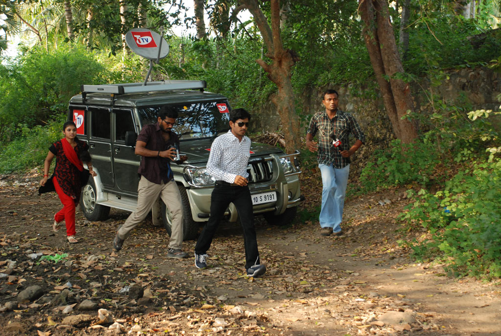 Oththakuthirai Movie hd photo