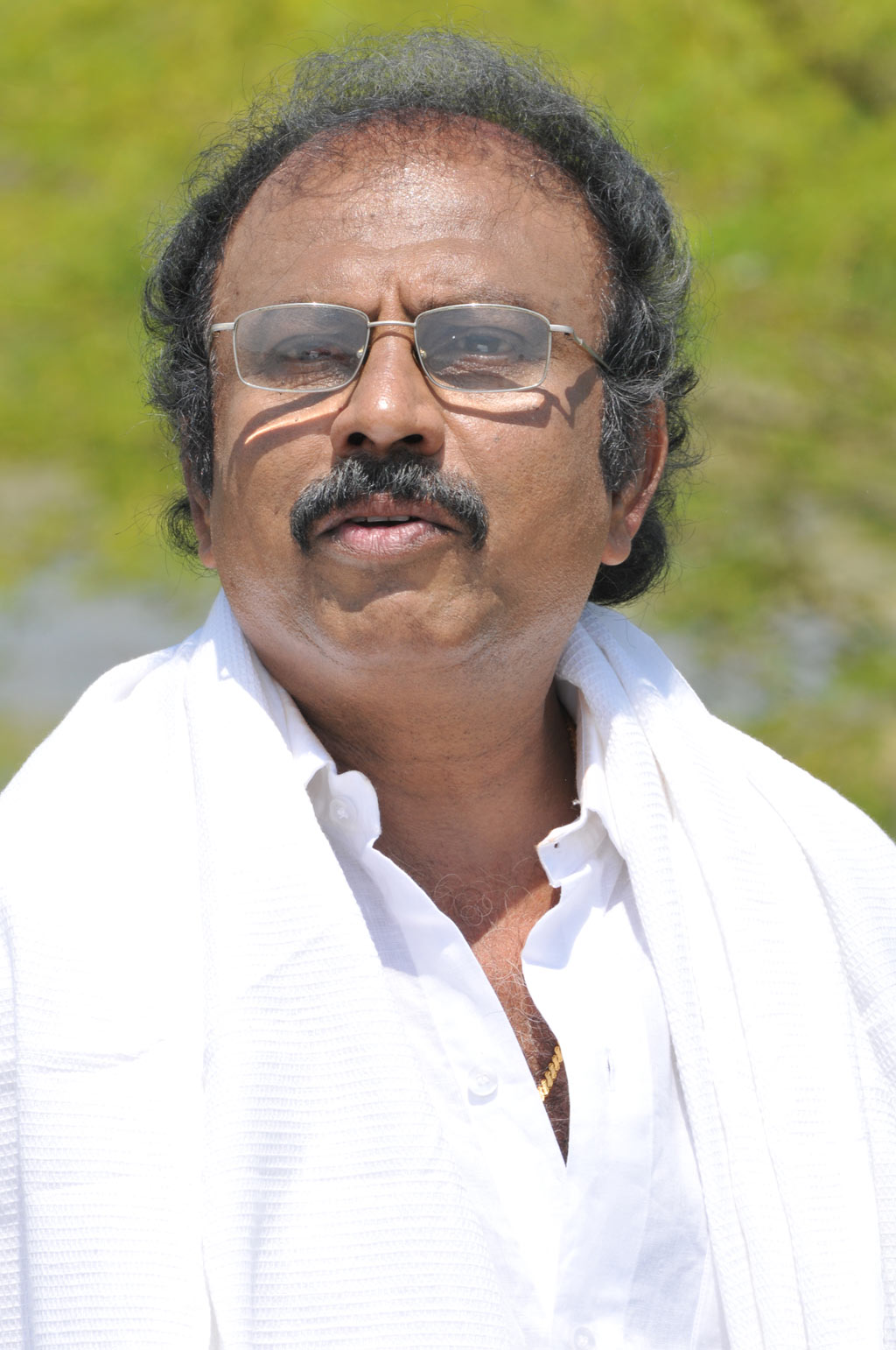 Oorachi Ondriyam Movie hd photo
