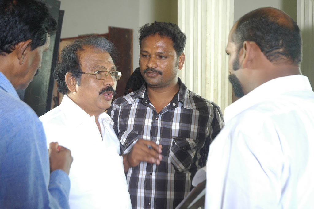 Oorachi Ondriyam Movie hd photo