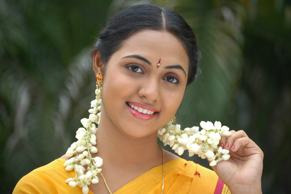 Oorachi Ondriyam Movie hd photo