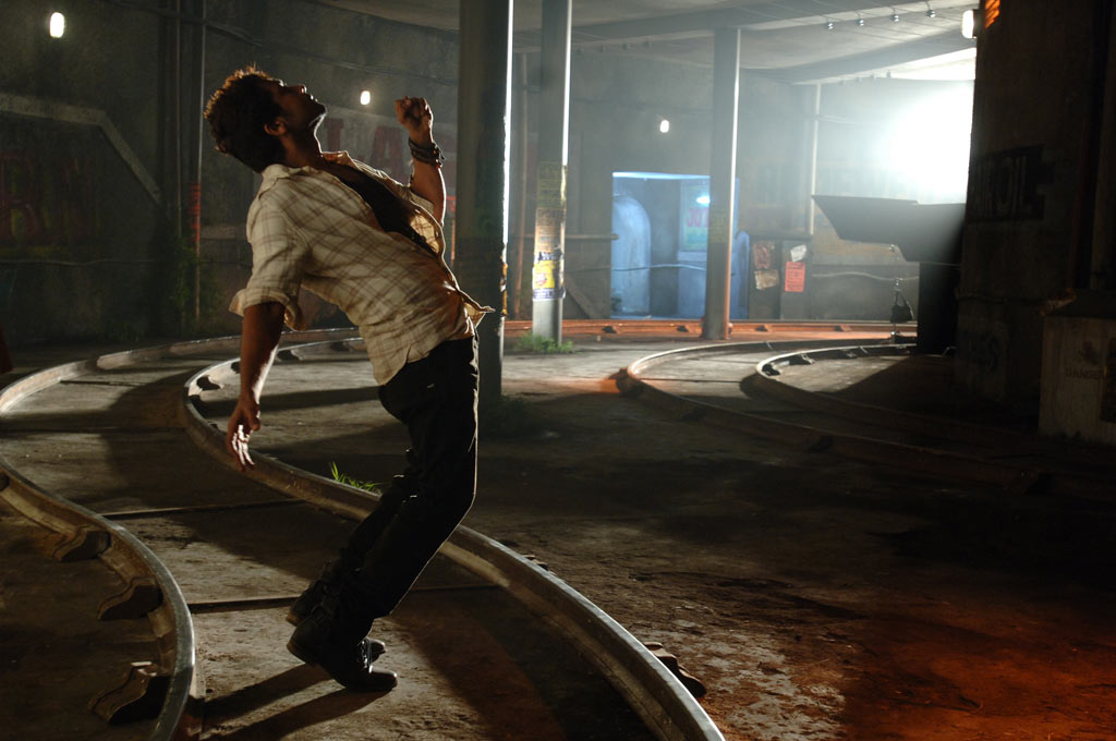 7am Arivu Movie hd photo