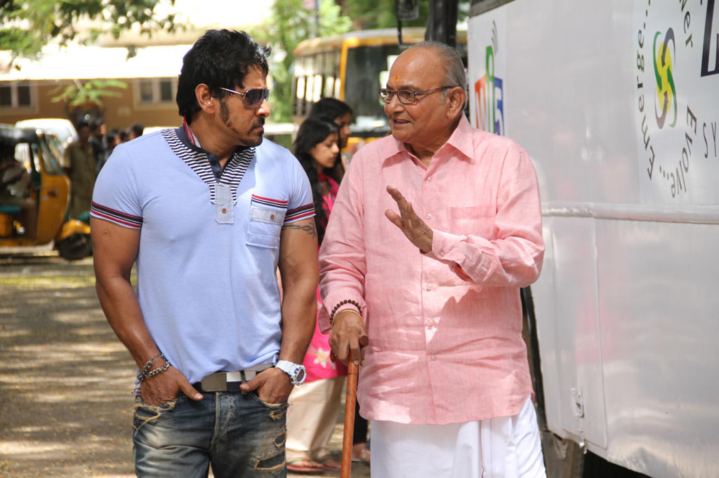 Rajapattai Movie hd photo