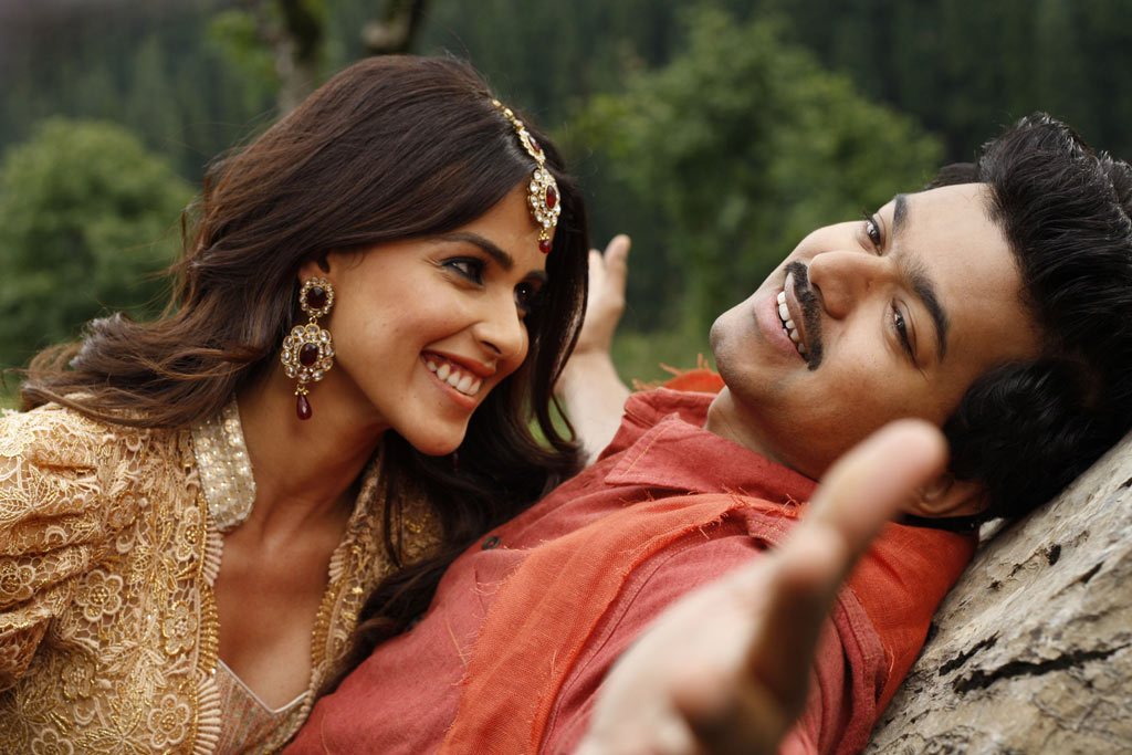 Velayutham Movie hd photo