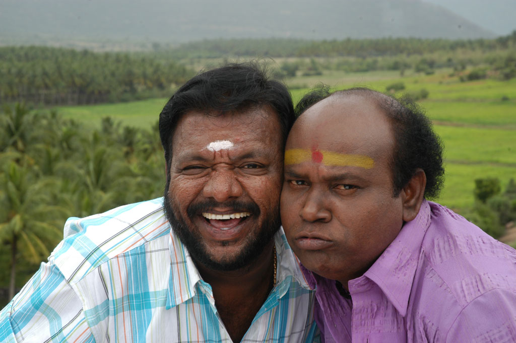 Thalapulla Movie hd photo