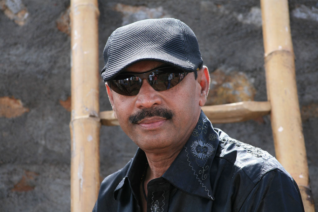 Thalapulla Movie hd photo