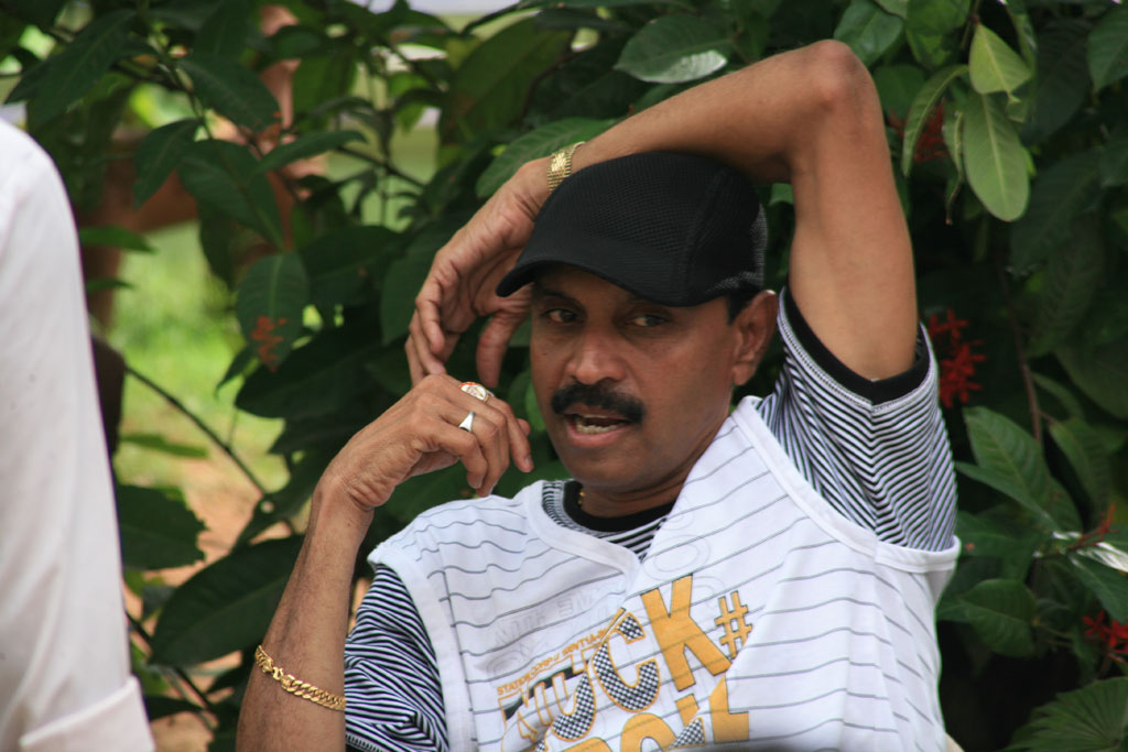 Thalapulla Movie hd photo