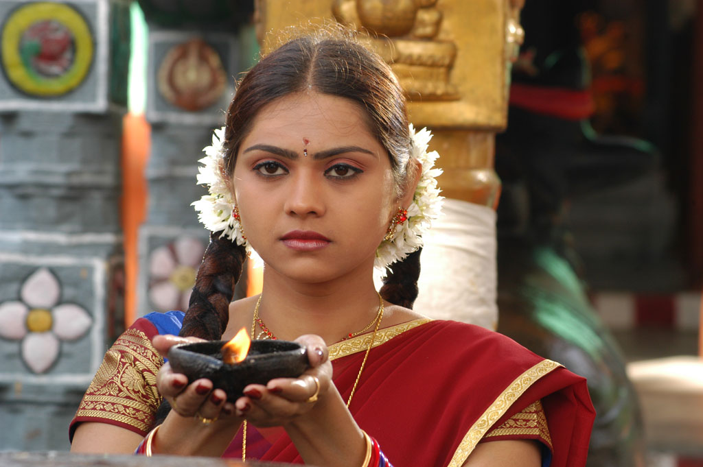 Thalapulla Movie hd photo