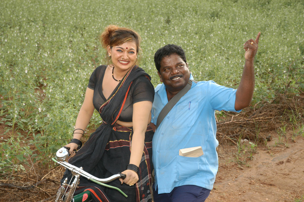 Thalapulla Movie hd photo