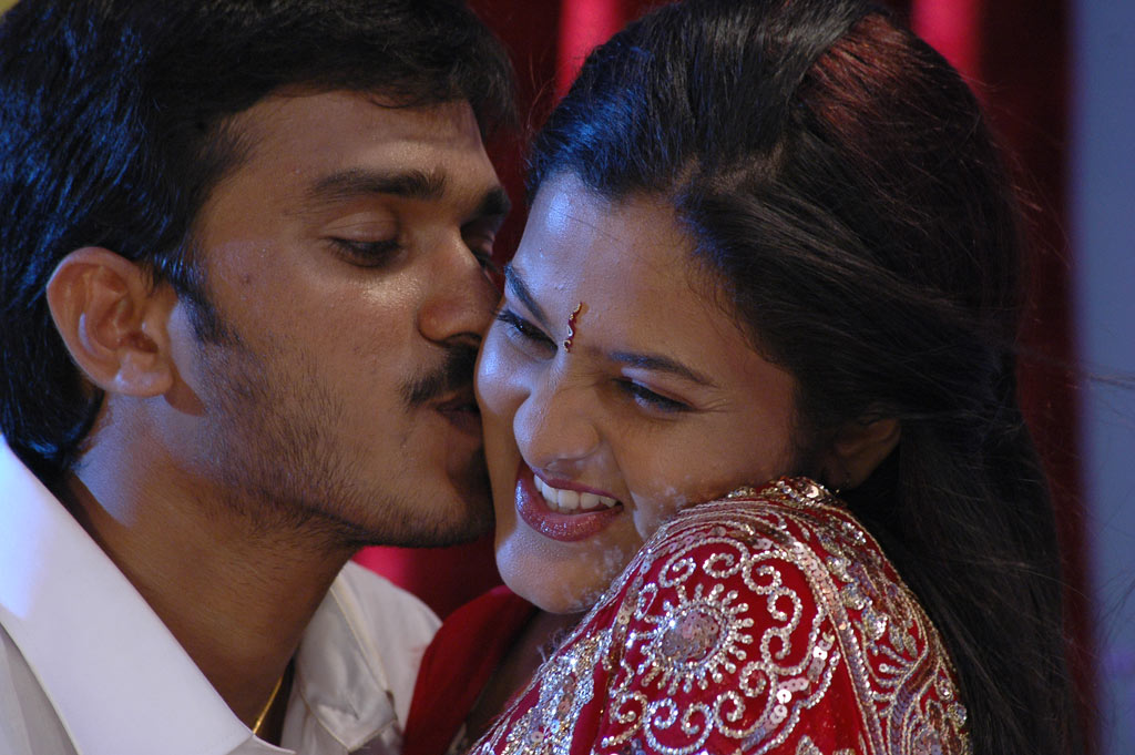 Kadhal Payanam Movie hd photo