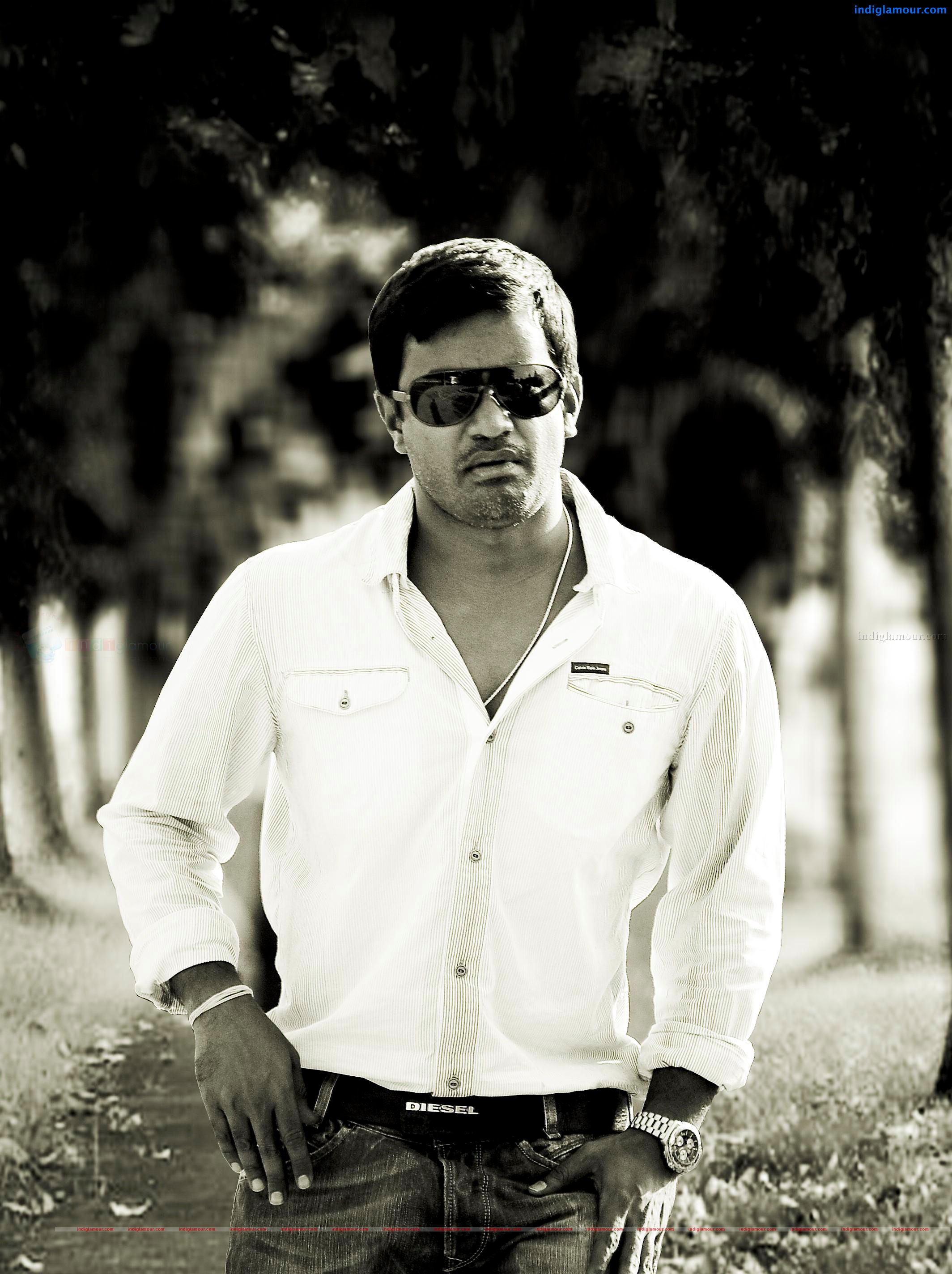 Maykkam Enna Movie hd photo