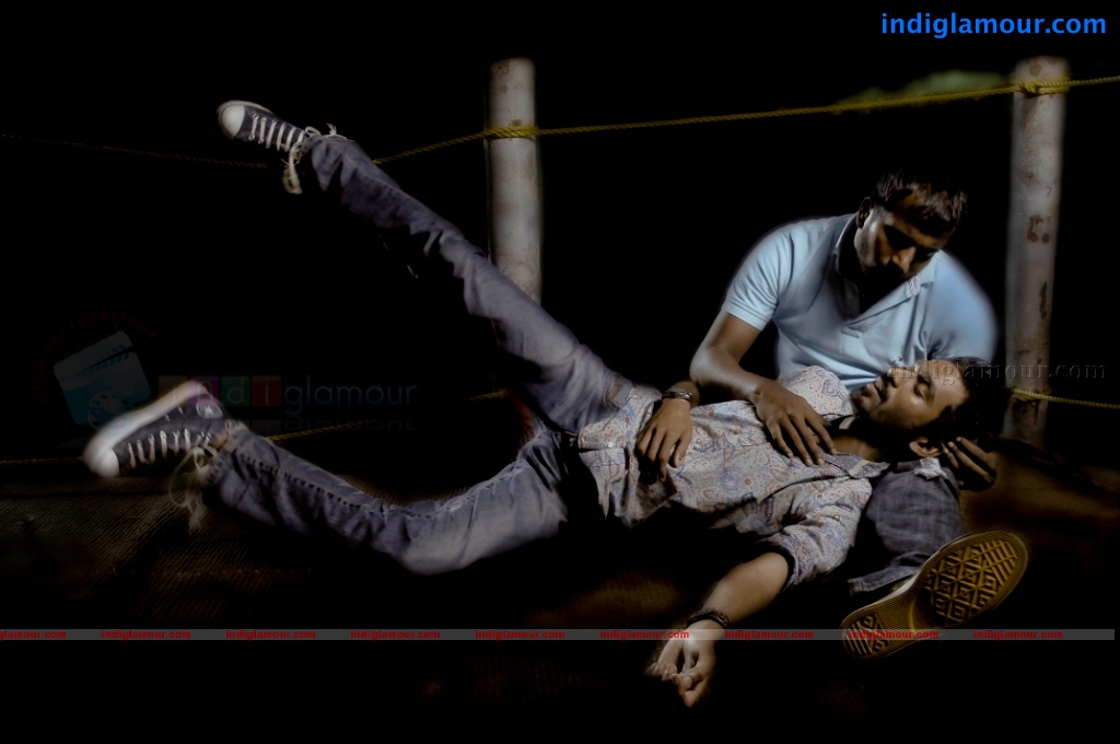 Maykkam Enna Movie hd photo