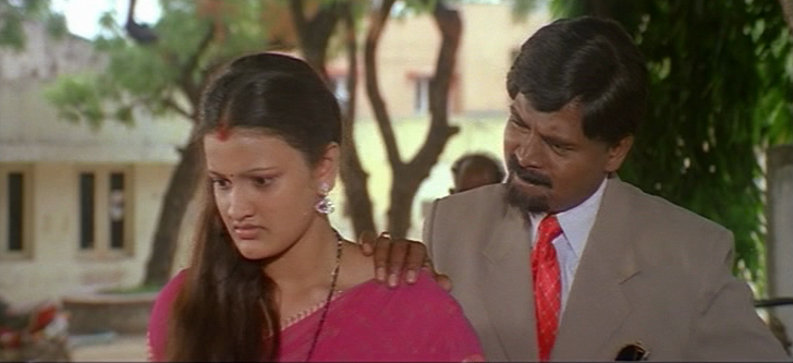 Unathu Vizhiyi Movie hd photo