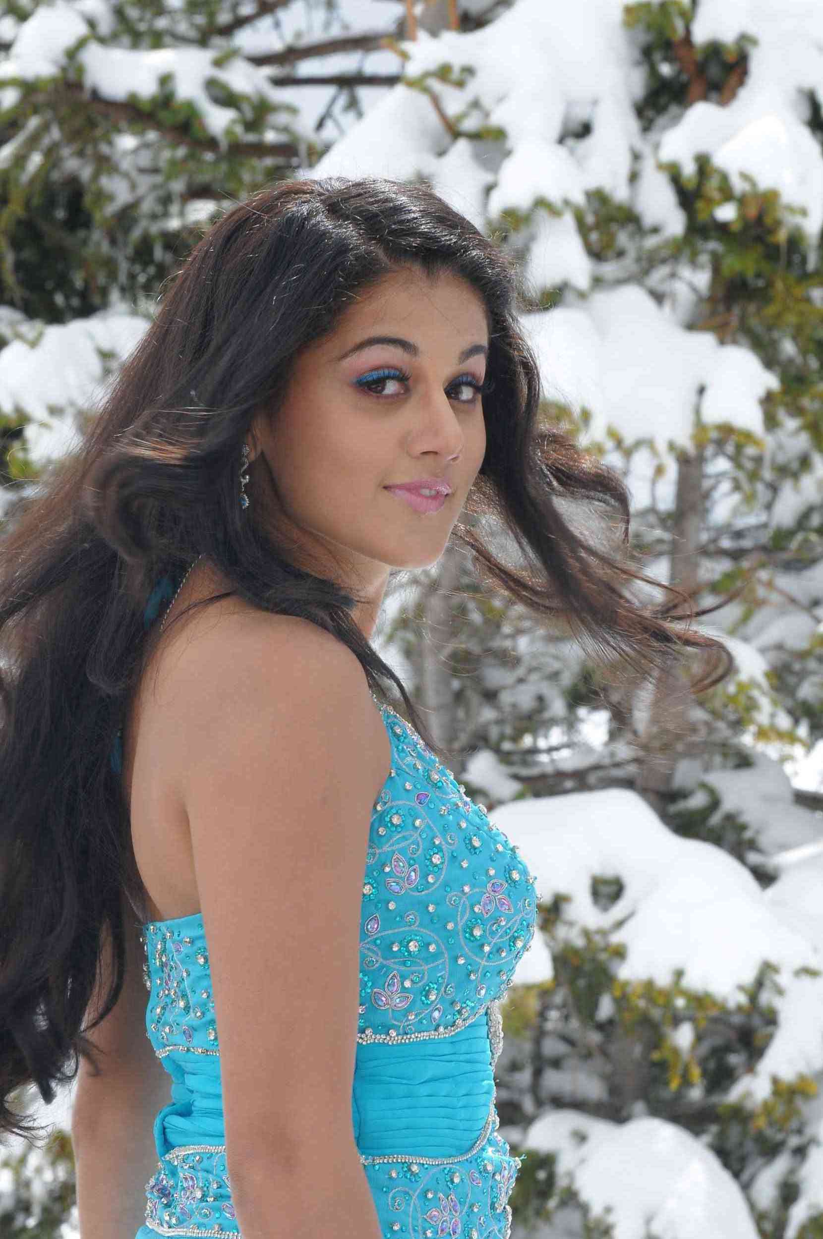 Vandhaan Vendraan Movie hd photo