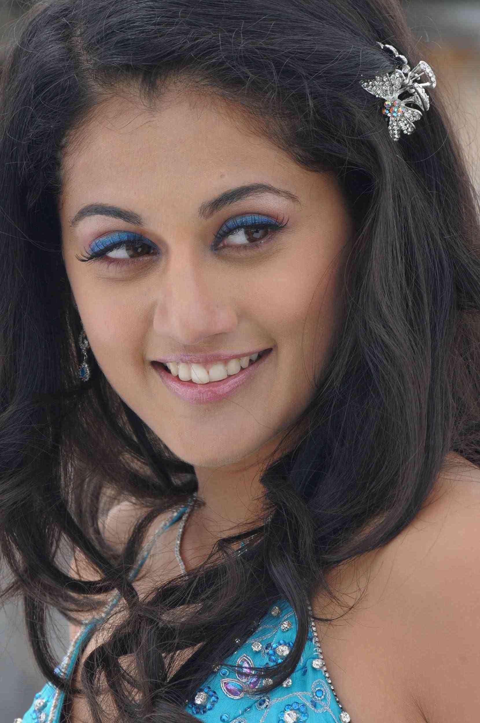 Vandhaan Vendraan Movie hd photo