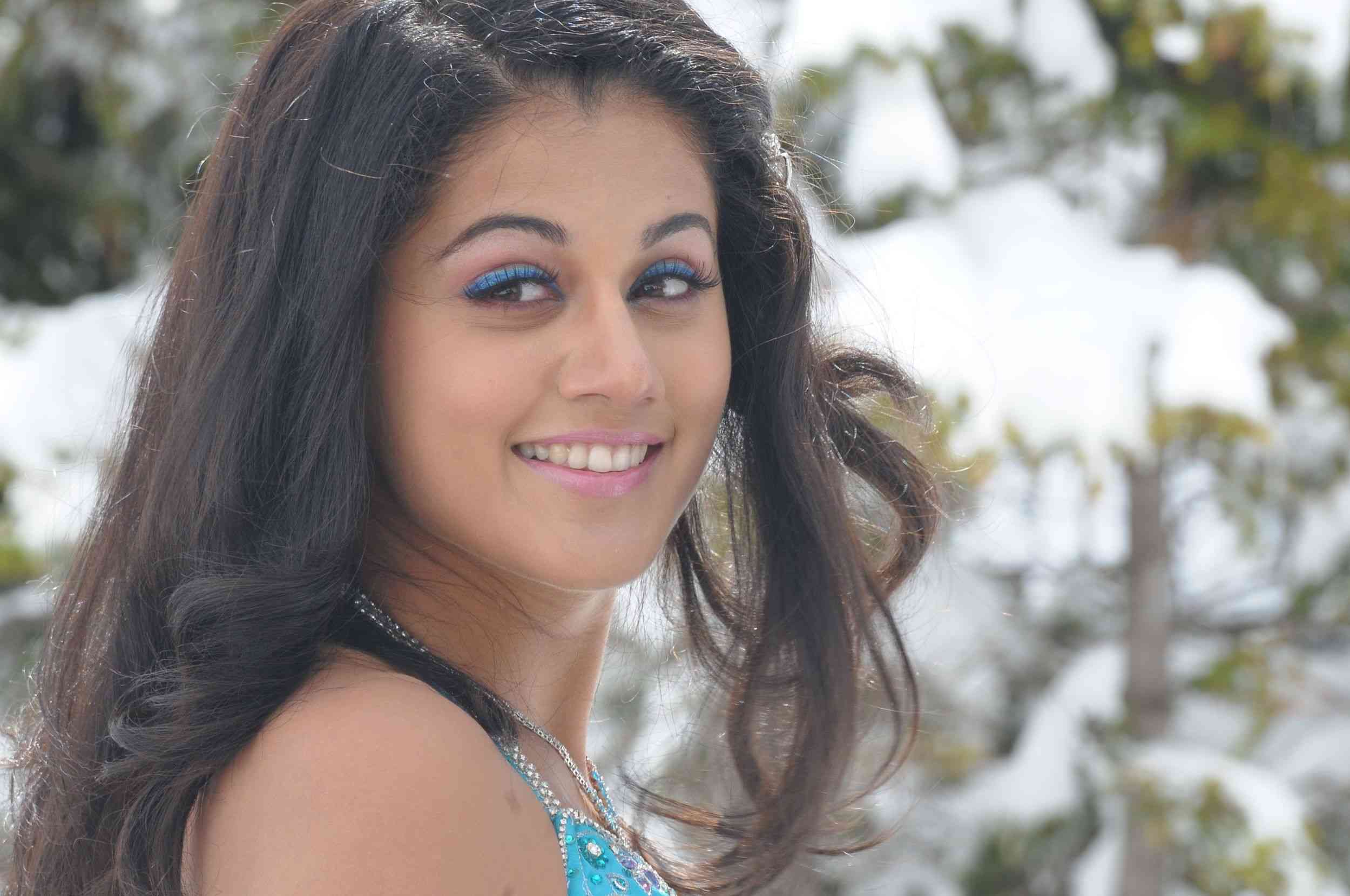 Vandhaan Vendraan Movie hd photo