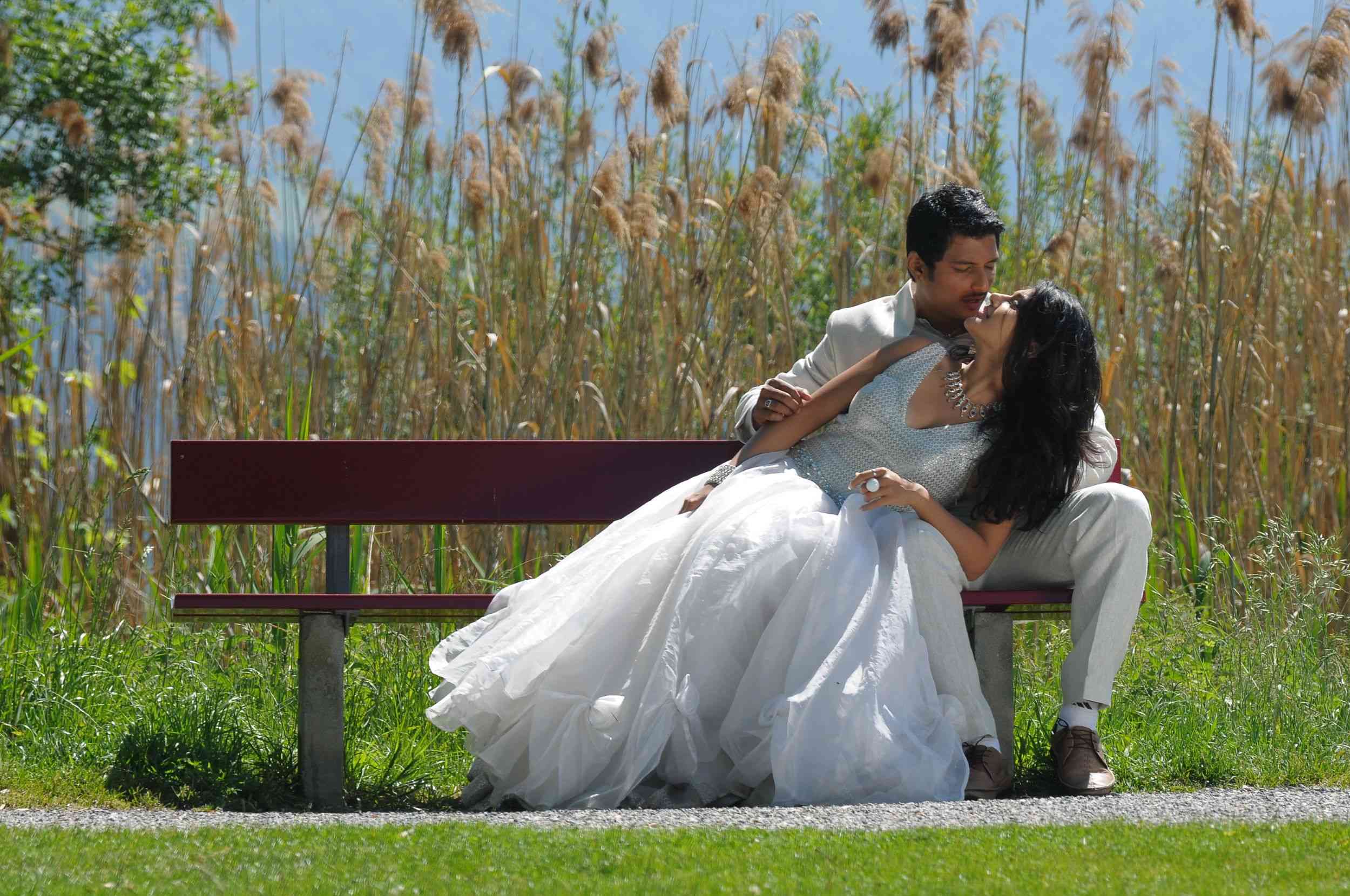 Vandhaan Vendraan Movie hd photo