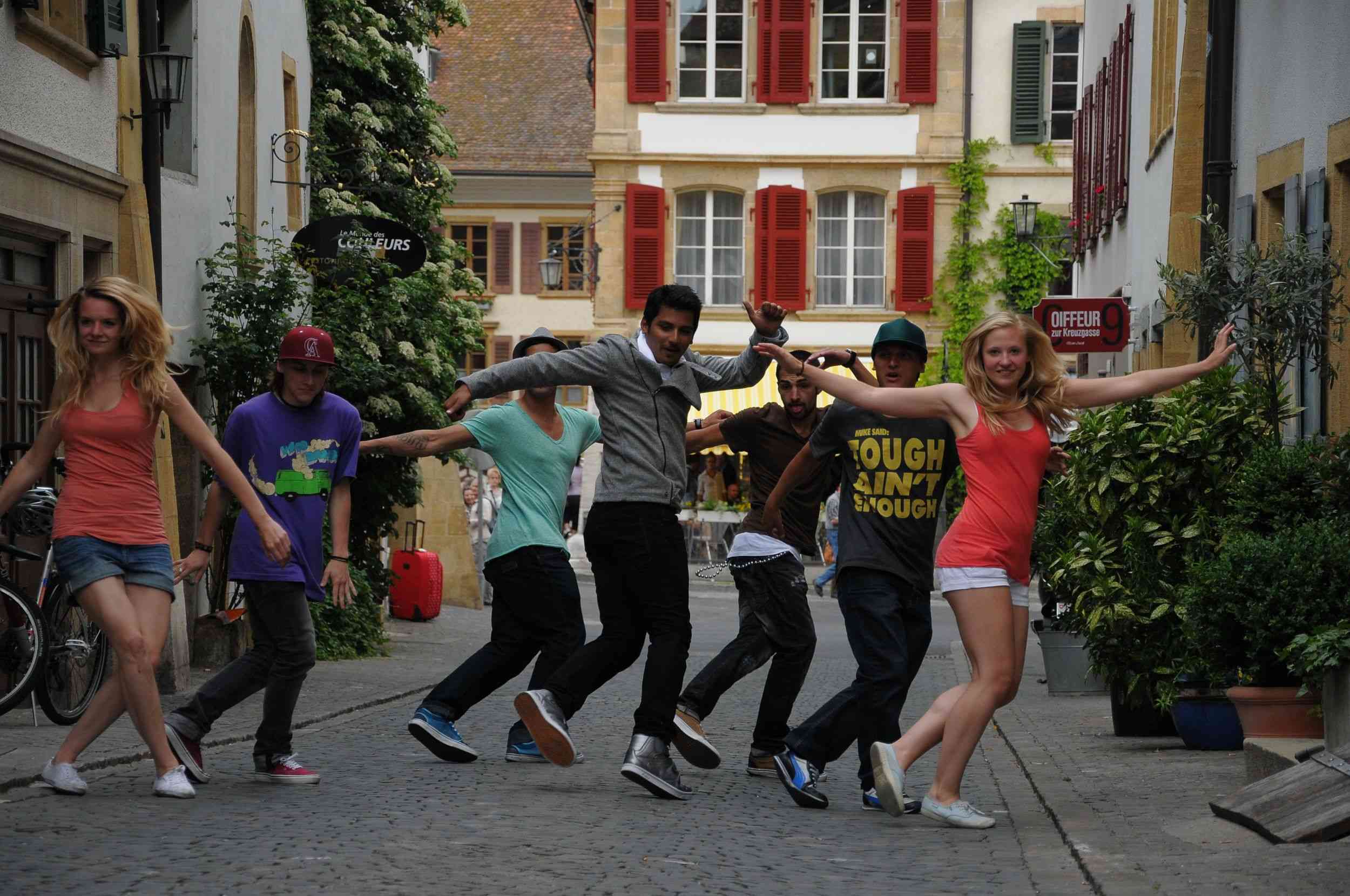 Vandhaan Vendraan Movie hd photo