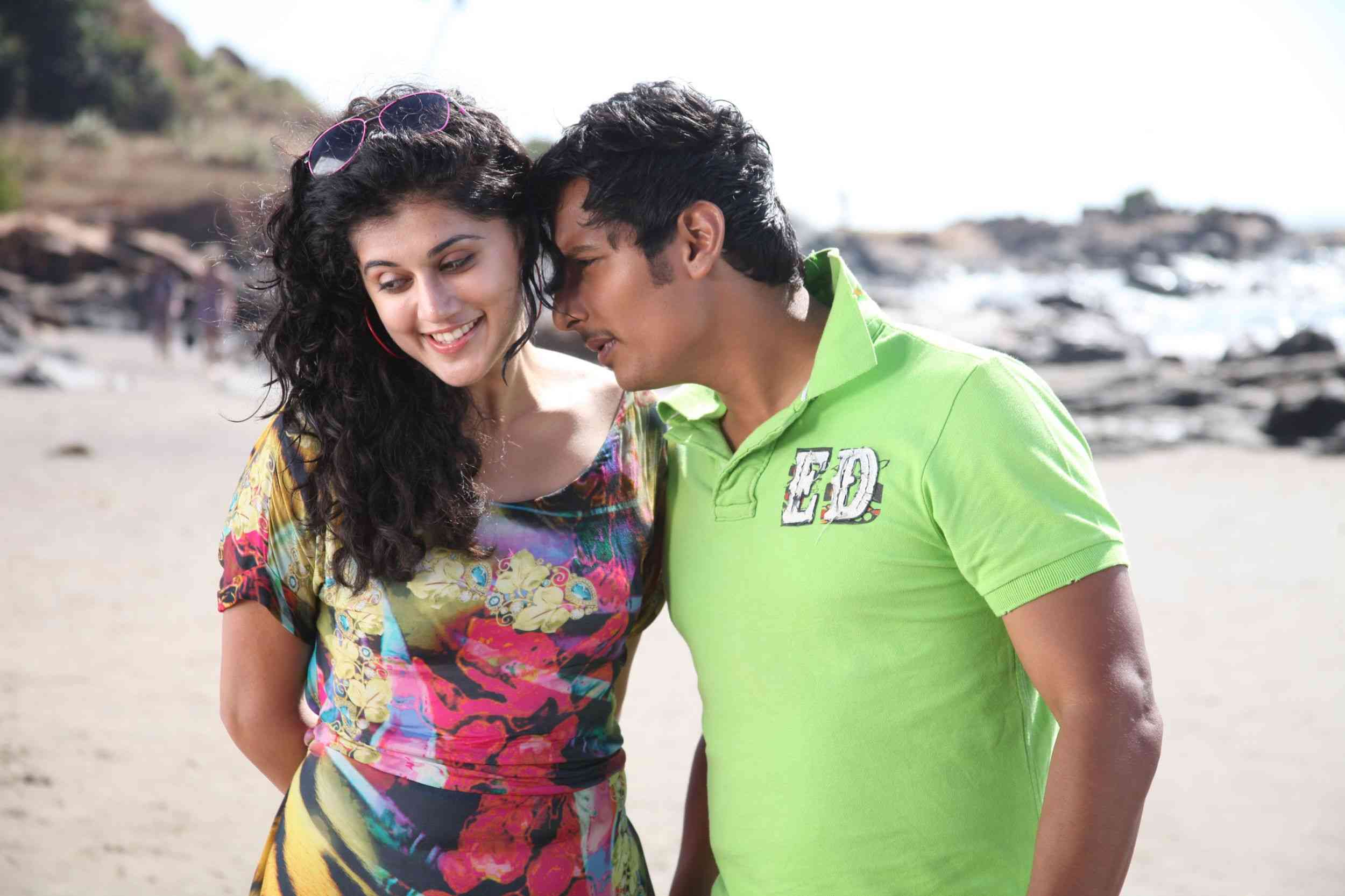 Vandhaan Vendraan Movie hd photo