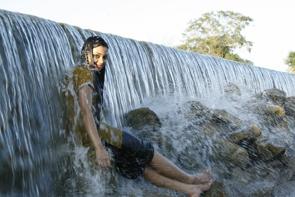 Parithi Movie hd photo