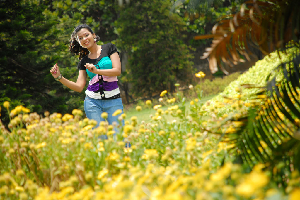 Parithi Movie hd photo