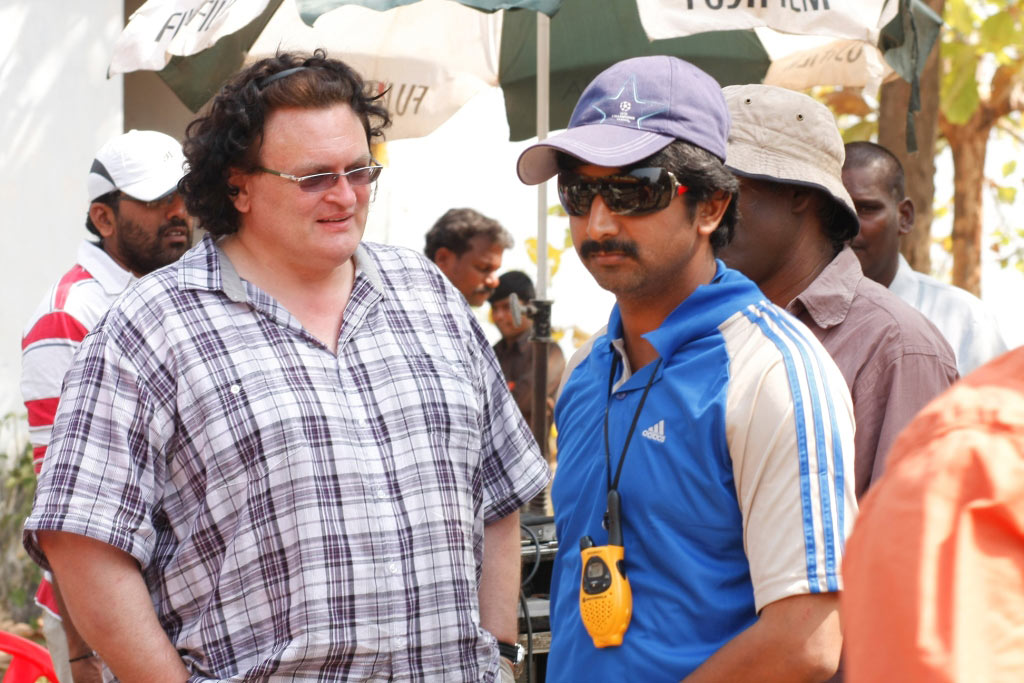Velayutham Movie hd photo