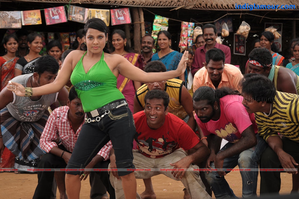 Kasi Kuppam Movie hd photo