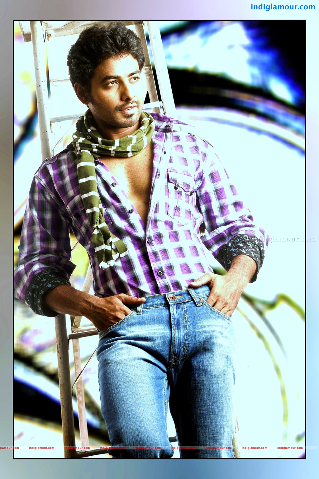 Malaipozhudhin Mayakathile Movie hd photo