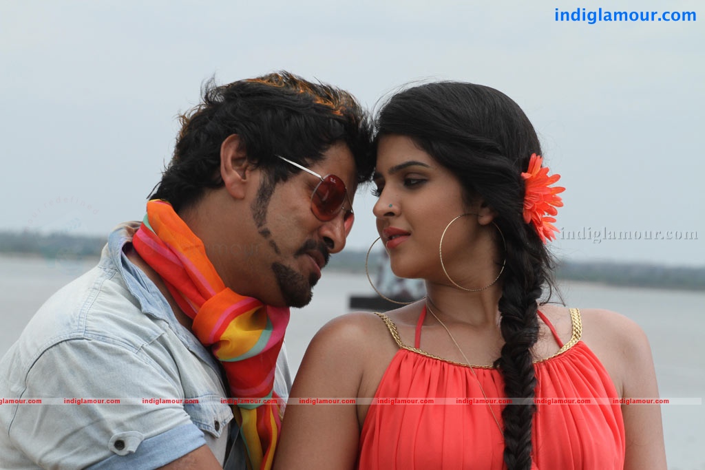 Rajapattai Movie hd photo