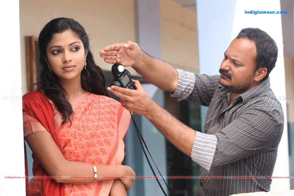 Deiva Thirumagan Movie hd photo