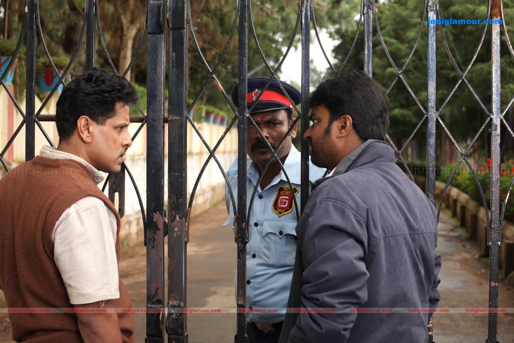 Deiva Thirumagan Movie hd photo